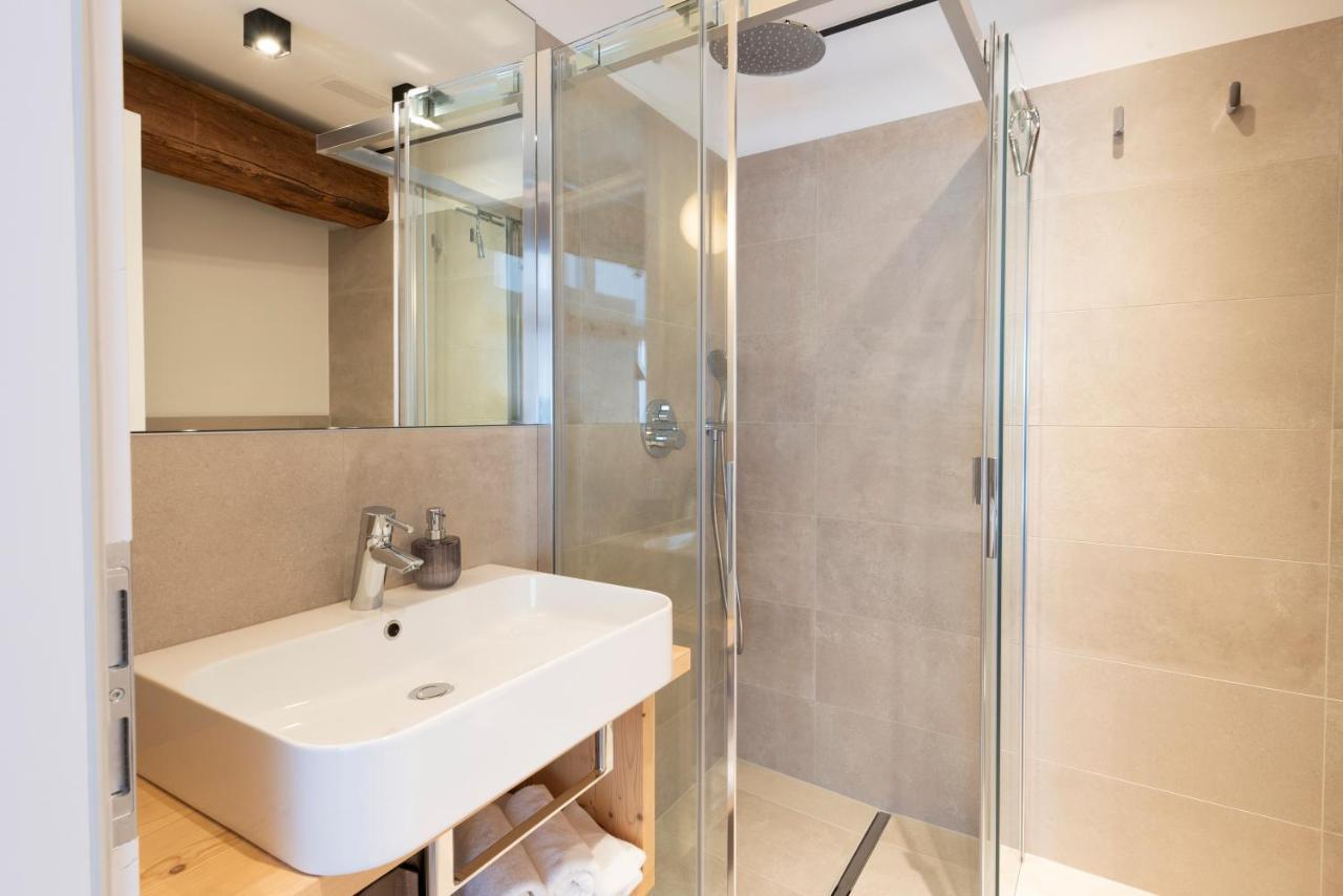 Weingut Schmid Oberrautner Apartment Suites بولزانو المظهر الخارجي الصورة